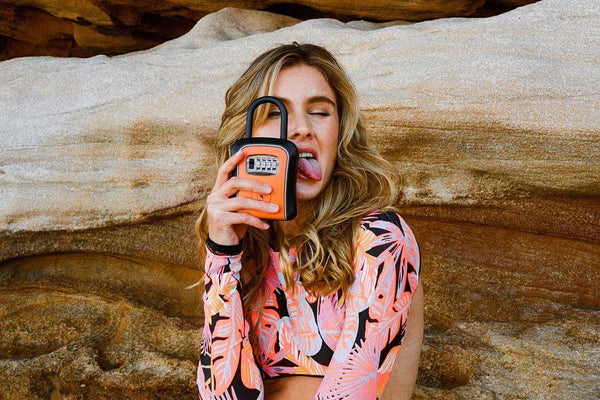 Load image into Gallery viewer, Surf Padlock | Keylock 2023 - Models and Surf
 Load image into Gallery viewer, Surf Padlock | Keylock 2023 - Models and Surf