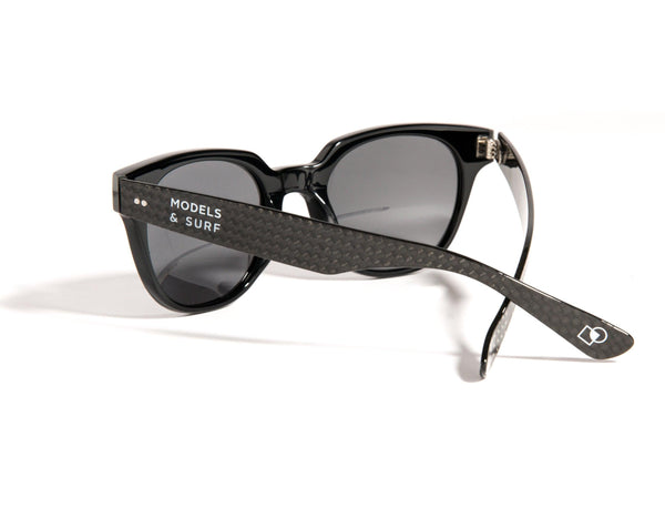 Load image into Gallery viewer, Sunglasses - Buzzy - Polarised - Models and Surf
 Load image into Gallery viewer, Sunglasses - Buzzy - Polarised - Models and Surf