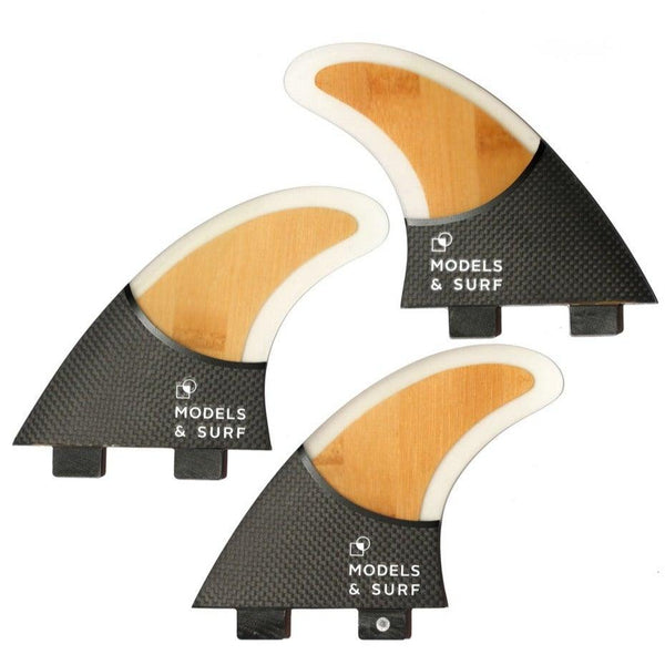 Load image into Gallery viewer, Surfboard Fins - The Hybrid - Thruster / Carbon-Light Wood - Models and Surf
 Load image into Gallery viewer, Surfboard Fins - The Hybrid - Thruster / Carbon-Light Wood - Models and Surf